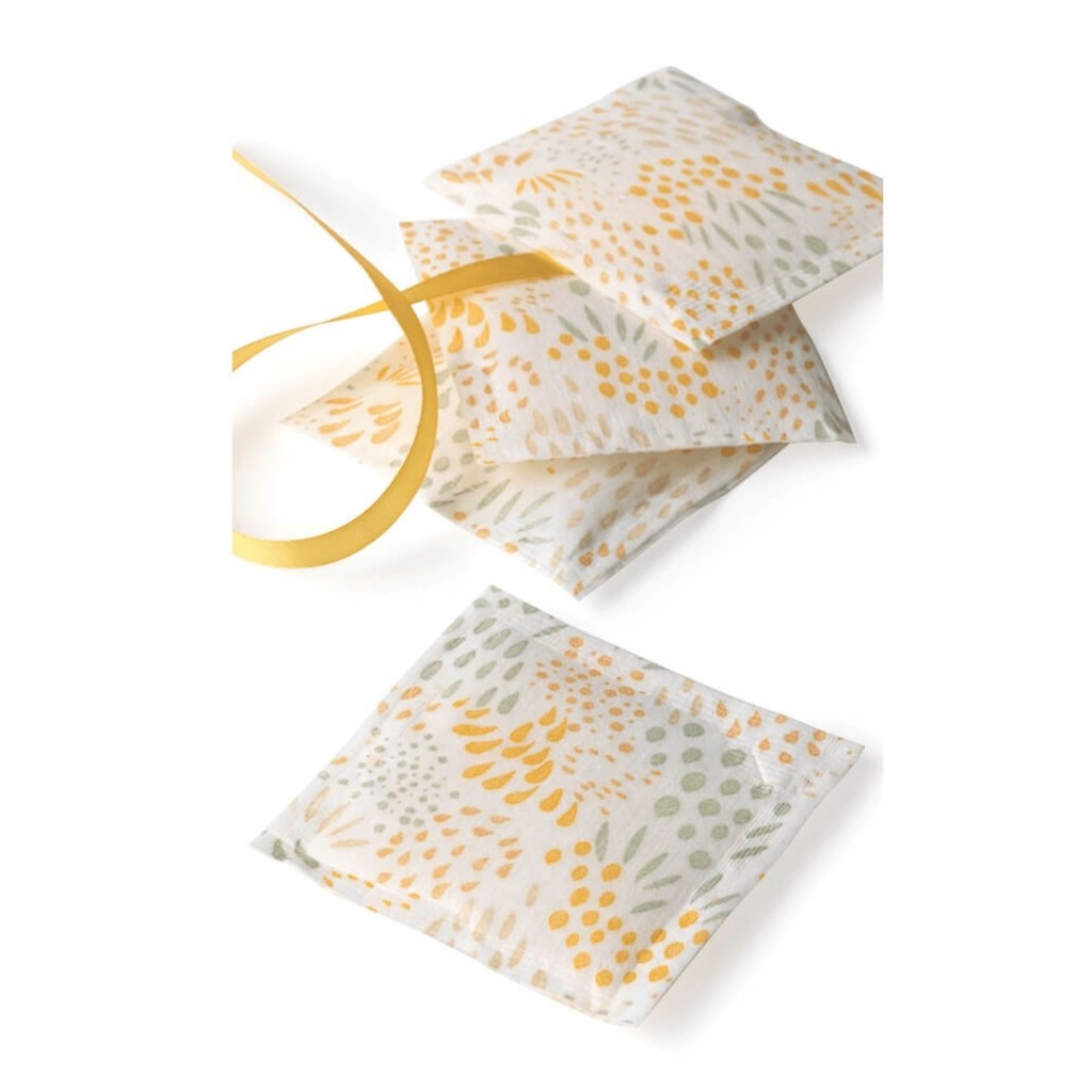 Túi thơm Denkmit treo tủ quần áo, treo phòng, nhà tắm - Hộp 4 túi. Thơm dịu, lưu hương lâu. [Hàng Đức]