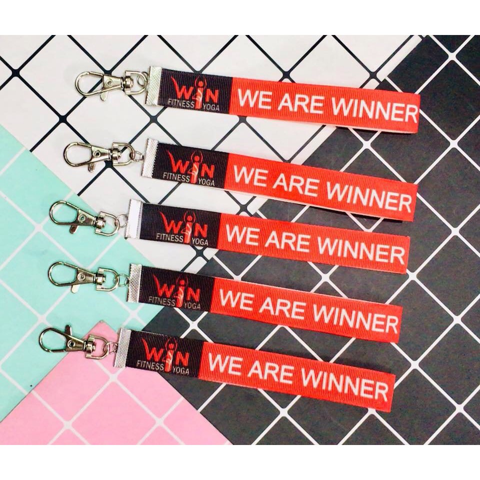 Nametag in theo yêu cầu, móc khoá dây strap Đặt in theo yêu cầu