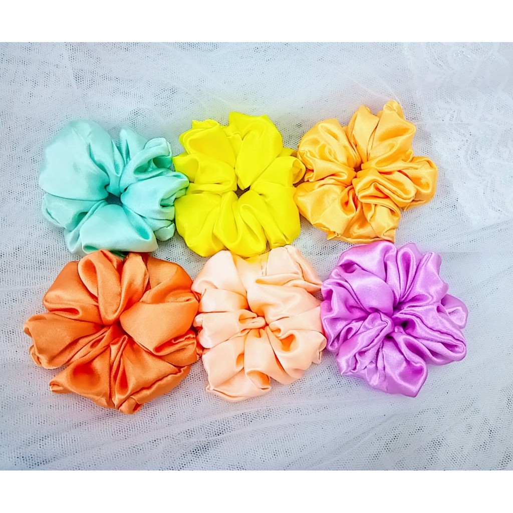 CỘT TÓC VẢI SCRUNCHIES BÓNG THỜI TRANG