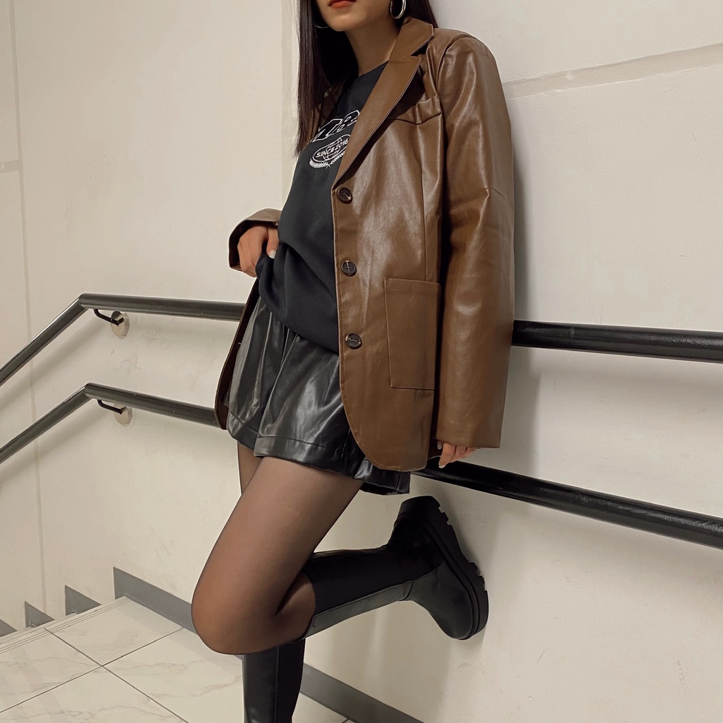 Quần shorts da đen cạp chun Mia Ritta Q387