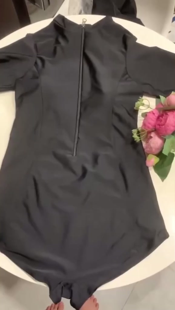 Đô bơi liền thân nữ kín đáo, đồ đi biển 1 mảnh khóa kéo from  short năng động kín dáo có quần lẻ, áo lẻ BIKINÍUNSHINE | BigBuy360 - bigbuy360.vn