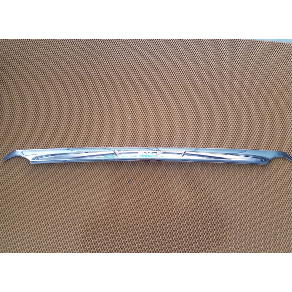 Ốp trang trí cản sau xe Mazda CX5 2018-2023 mạ crom cao cấp, sáng bóng