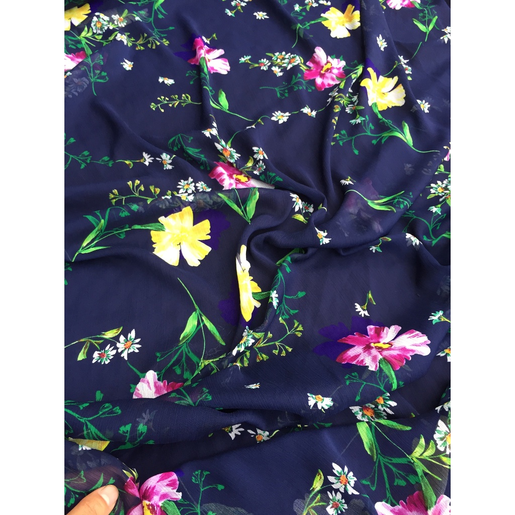 Voan chiffon họa tiết hoa vàng hồng nền xanh than Thích hợp may sơ mi, đầm, chân váy, áo dài, maxi, sơ mi...