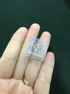 Vành tóc đồng hồ đeo tay cơ.