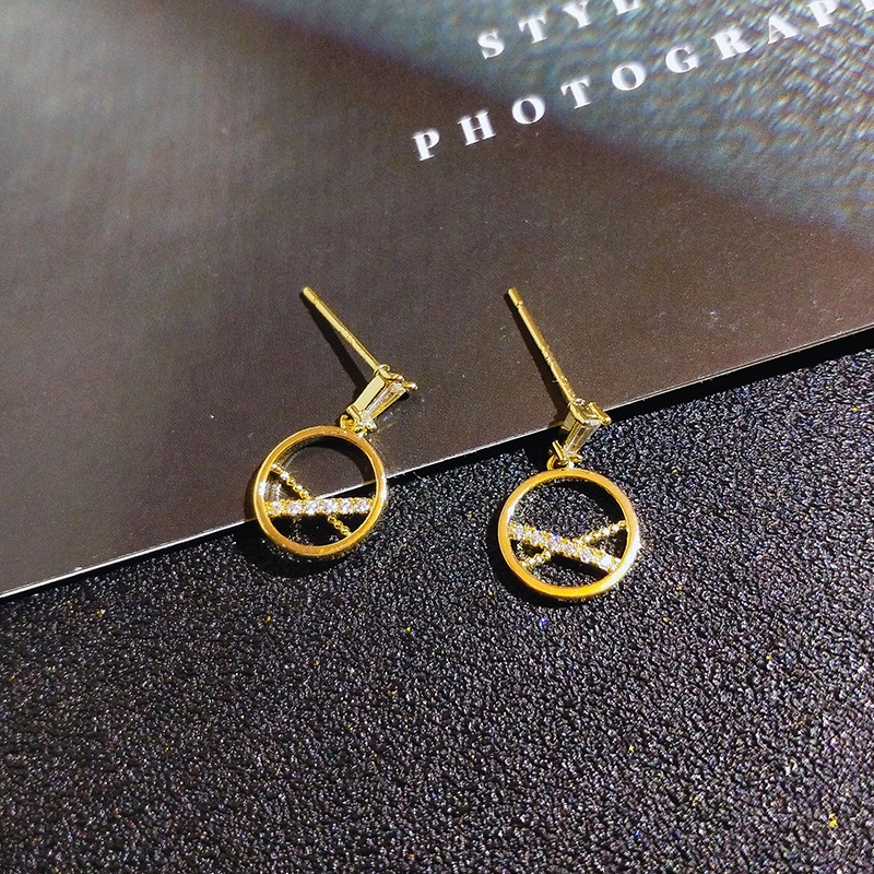 Bông Tai Hình Tròn Màu Vàng / Bạc Đính Đá Zircon Thời Trang Sang Trọng
