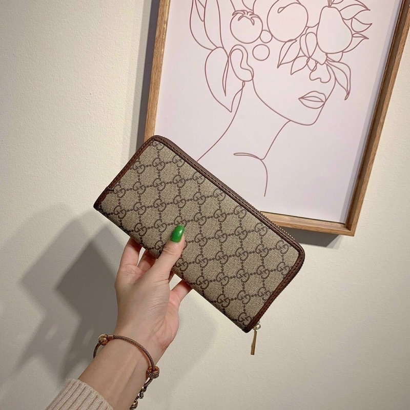 Ví cầm tay GUCCI WOO khoá kéo full box