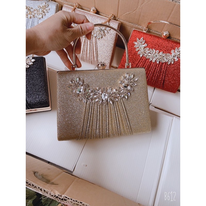 Clutch dự tiệc tiểu thư siêu xinh - hình thật