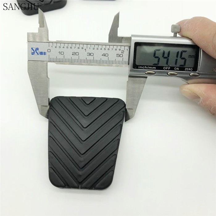 2 Đệm cao su chống trượt cho bàn đạp ly/đạp phanh hợp cho xe tải nhẹ Mitsubishi Lancer V3