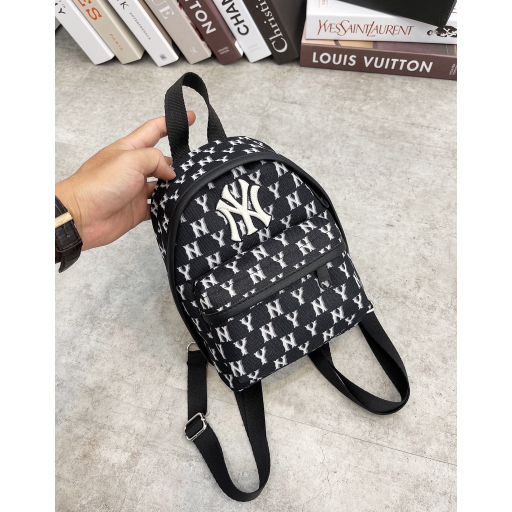 Balo mini thể thao họa tiết NY monogram