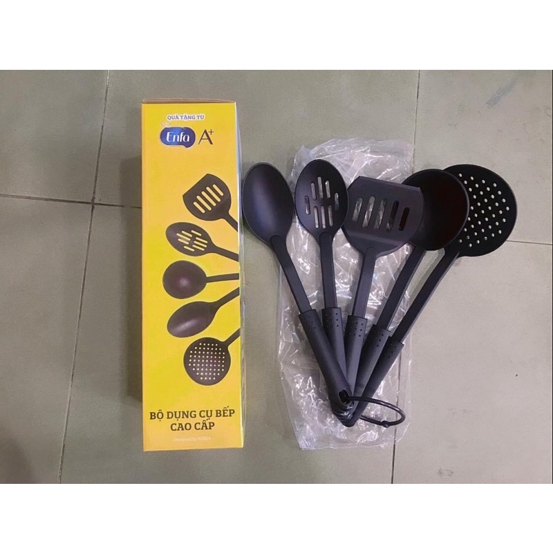 Bộ dụng cụ nhà bếp 5 món cao cấp - hàng km từ Enfa