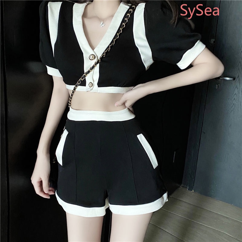 Set Áo Khoác Cardigan Cổ Chữ V + Quần Short Lưng Cao Thời Trang Cho Nữ