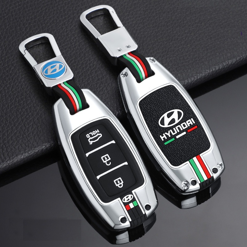 ✨Mới✨ Ốp Chìa Khóa Xe Hyundai Santafe (19-20), Accent (18-20), Kona,  Hợp Kim Kẽm Mẫu Cờ Ý 3 Nút