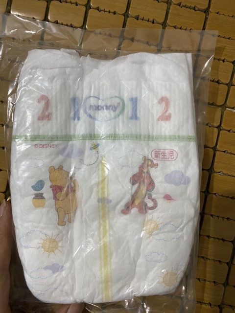 Tã quần/dán Moony- Huggies... các size:newbon 50- dán S50-quần S50..hàng khuyến mại