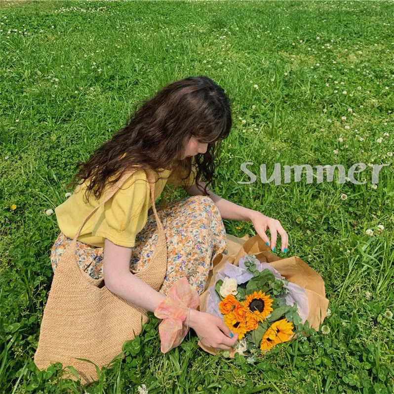 Set Áo Tay Phồng Và Quần Ống Rộng Thời Trang Dành Cho Nữ