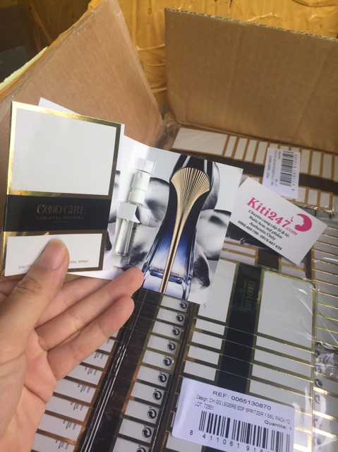 Mẫu thử vial nước hoa Goodgirl | BigBuy360 - bigbuy360.vn