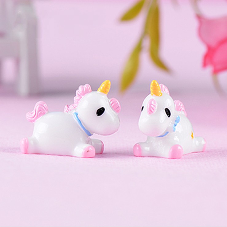 Mô hình ngựa kỳ lân unicorn bờm hồng cho các bạn làm trang trí tiểu cảnh, terrarium, DIY