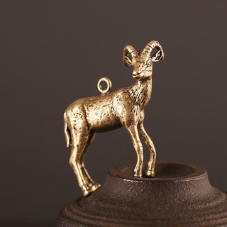 Tượng Trưng Bày Phong Thủy, Trang Trí Bằng Đồng Hình Dê Núi (Kích cỡ: 3.8 x 3.2cm)