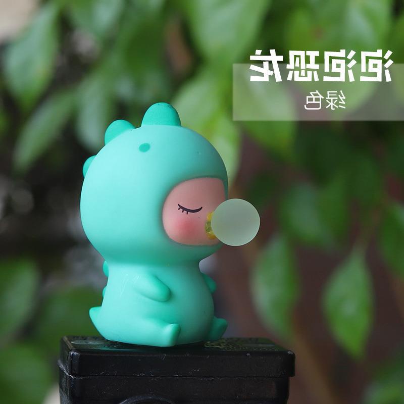 Vịt Vàng Hoạt Hình Đội Mũ Bảo Hiểm Dễ Thương Dùng Trang Trí Xe Hơi