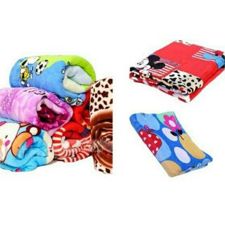 Mền tuyết loại 1,8m x 2m