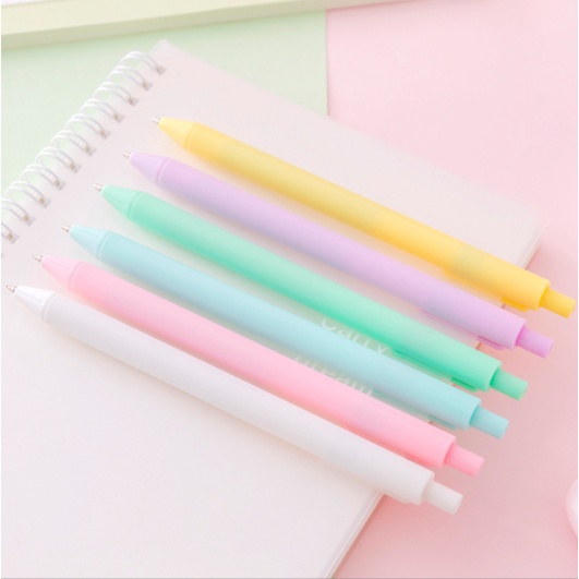 Bút gel mực đen vỏ pastel siêu xinh