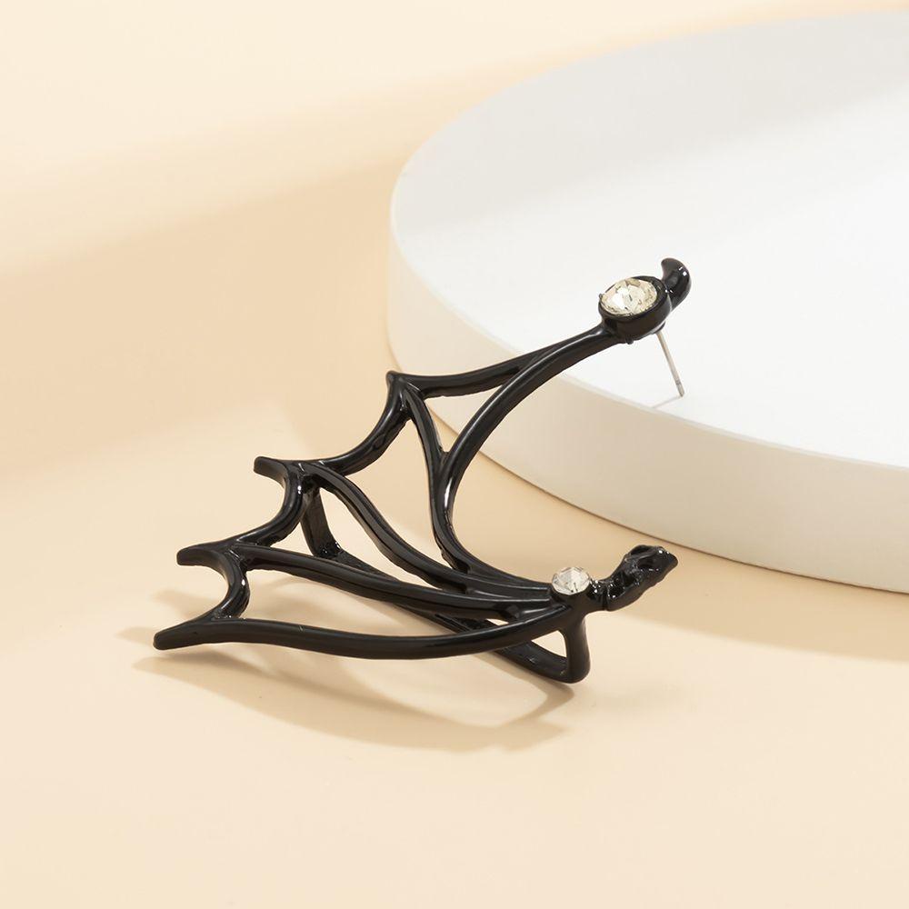 Khuyên Kẹp Vành Tai Hình Rồng Đen Phong Cách Punk Cá Tính Cho Nữ