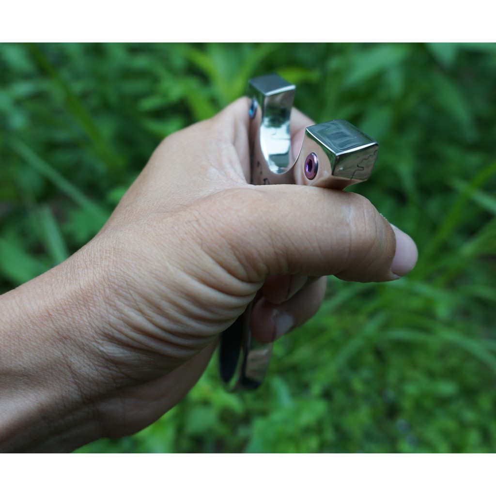 Ná cao su phụng hoàng bo tay hoàn thiện ốc titan kèm 2 dây