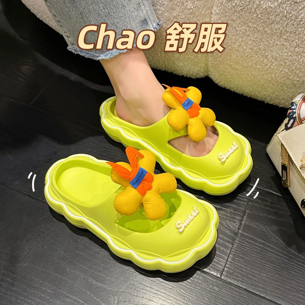Dép Sandal Đế Xuồng Dày Đục Lỗ Đính Hoa Hoạt Hình Dễ Thương Thời Trang
