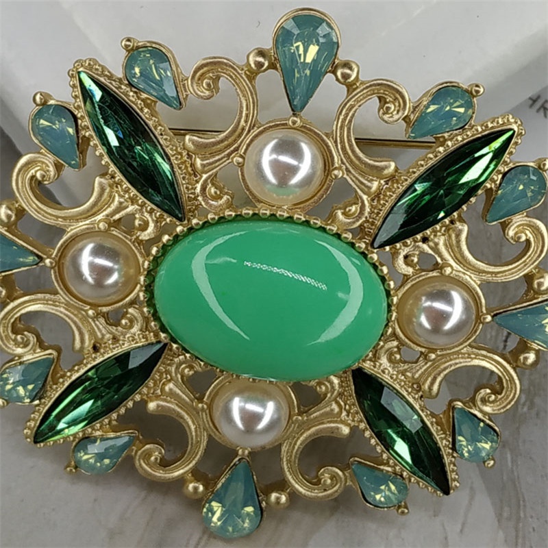 Trâm Cài Áo Đính Ngọc Trai Thời Trang Cho Nữ