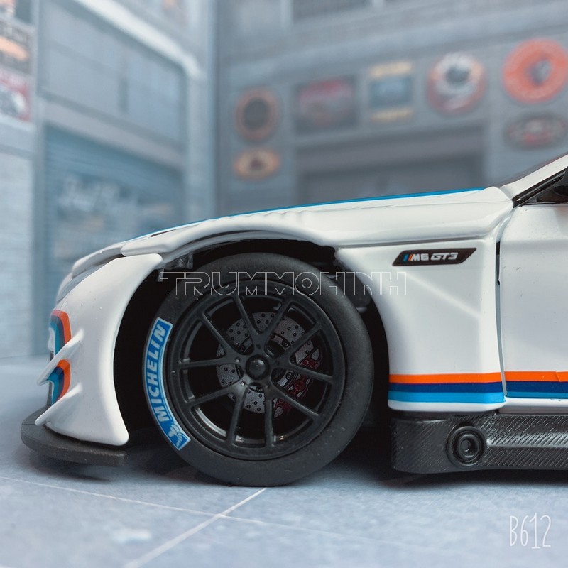 Mô hình xe BMW M6 GT3 1:24 Caipo