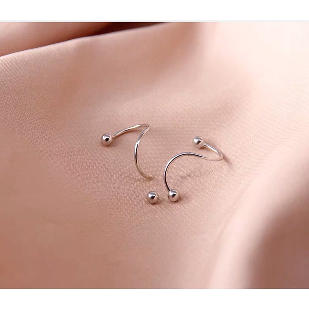 Khuyên tai bạc Tlee, Bông tai bi hai đầu chốt vặn dáng xoắn lạ cá tính - TleeJewelry