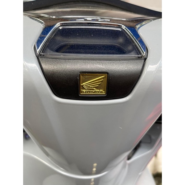 Tem HonDa Vàng nhỏ Cánh Chim 1 Cái