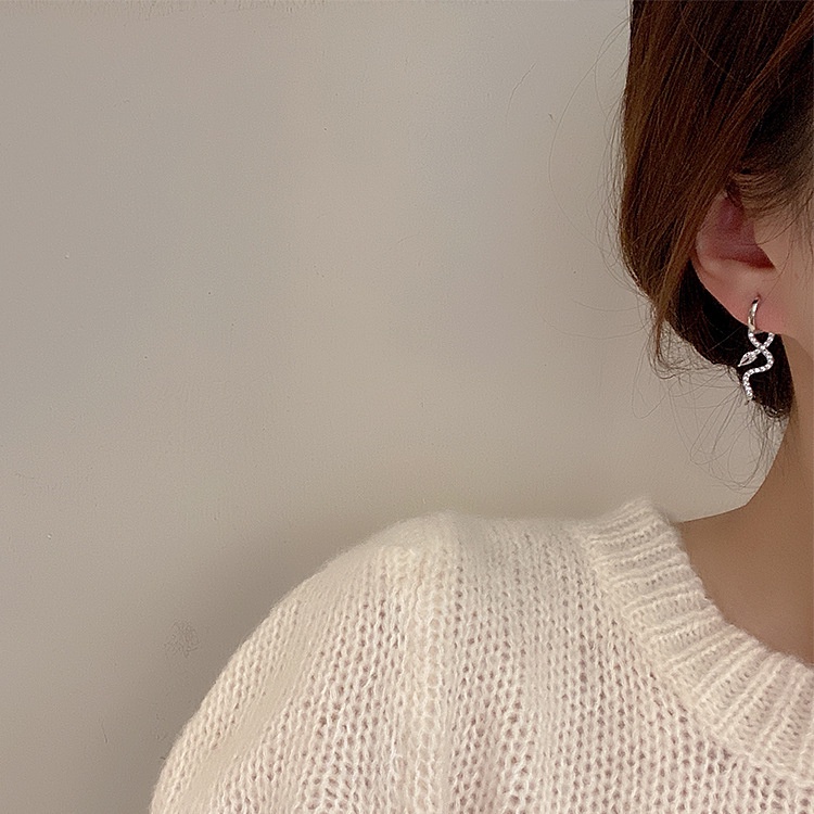 Khuyên Tai Hình Rắn Đính Đá Zircon Đơn Giản Cá Tính Thời Trang