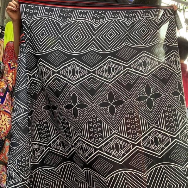 Lụa crep hoa văn