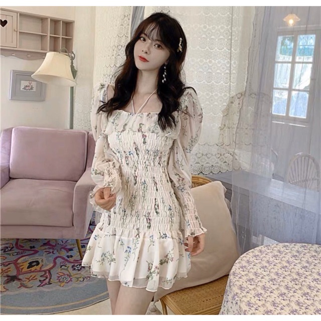 Váy hoa nhí cổ vuông vintage