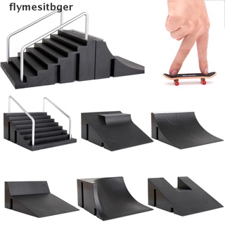Bộ Đồ Chơi Ván Trượt Ngón Tay Mini Kèm Đường Ray Ramp