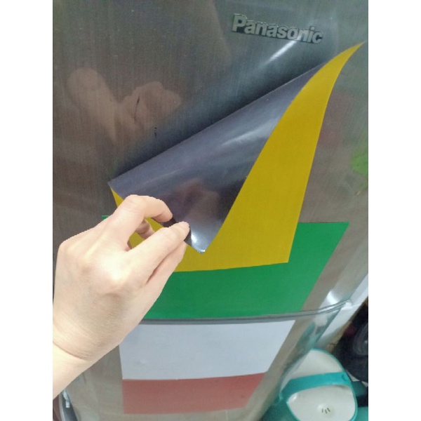 Nam châm dẻo tấm a4 nhiều màu sắc xanh dương xanh lá vàng cam đỏ tím trắng đen