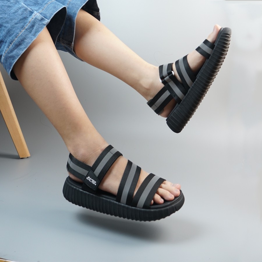 [CHÍNH HÃNG] SANDAL SAADO | GX01  - Radiant Black Galaxy | Giày Sandal Màu Đen Phản Quang Phát Sáng Cao Cấp