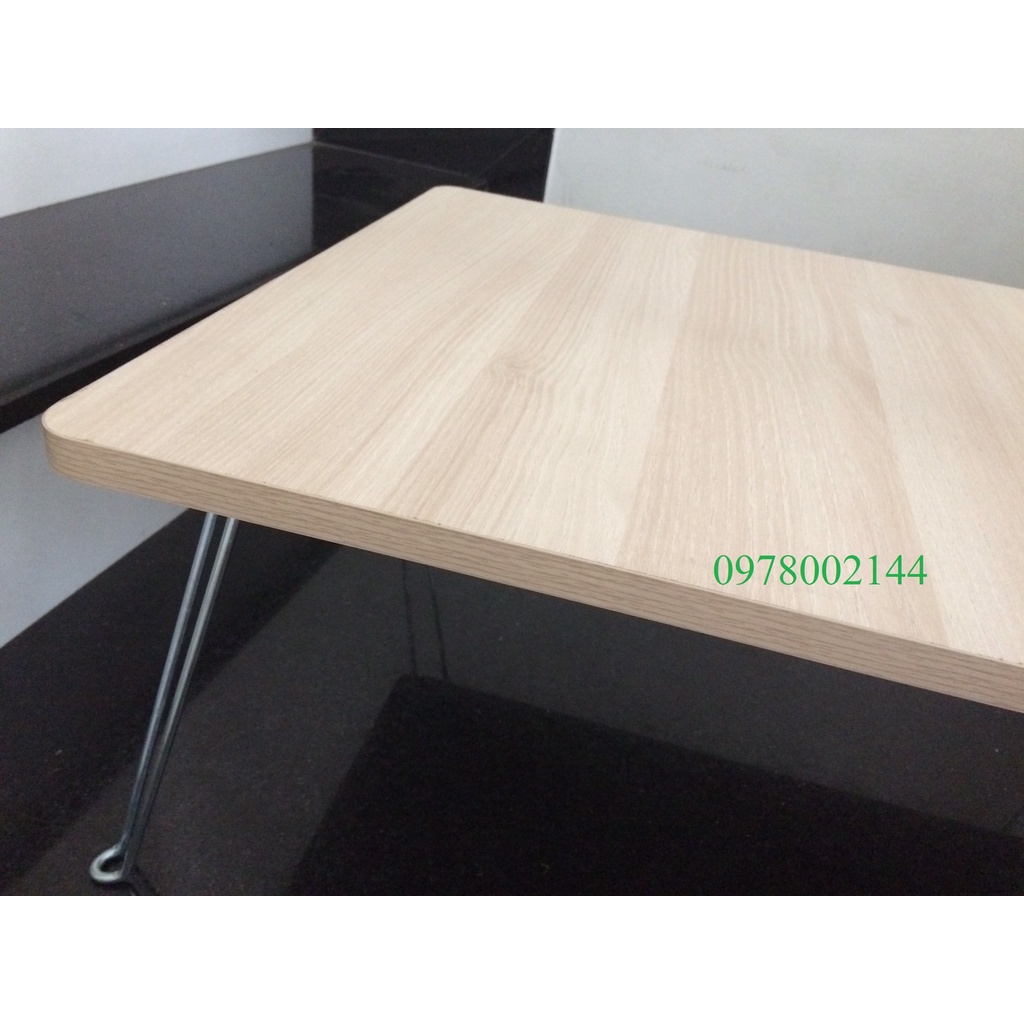 Bàn gấp gọn học sinh vân gỗ Cao cấp 40x60cm