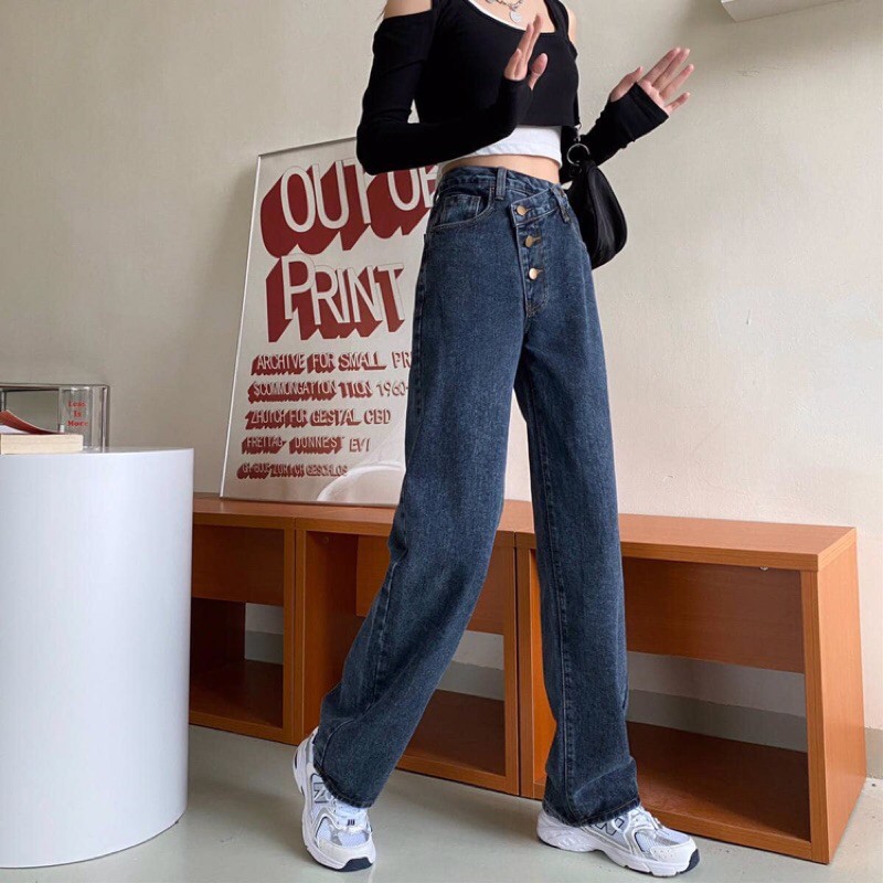 Q09 Jeans ống rộng nút xéo