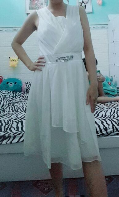 Đầm  size S-M thanh lý .