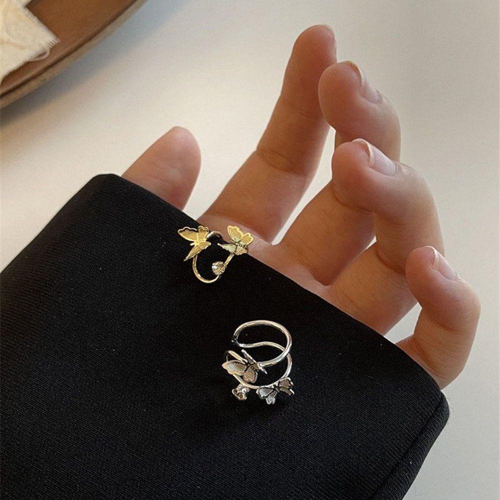 Khuyên Kẹp Vành Tai Không Xỏ Lỗ Bằng Kim Loại Hình Bướm Vintage Thanh Lịch Dành Cho Nữ