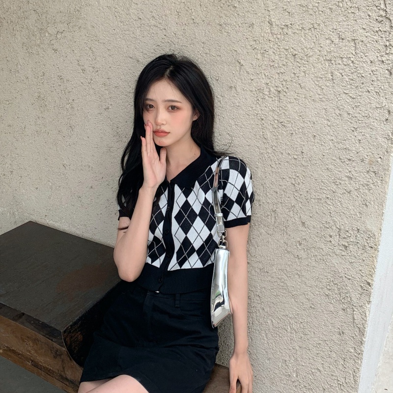 Áo Croptop Dệt Kim Tay Ngắn Thời Trang Mùa Hè Xinh Xắn Cho Nữ