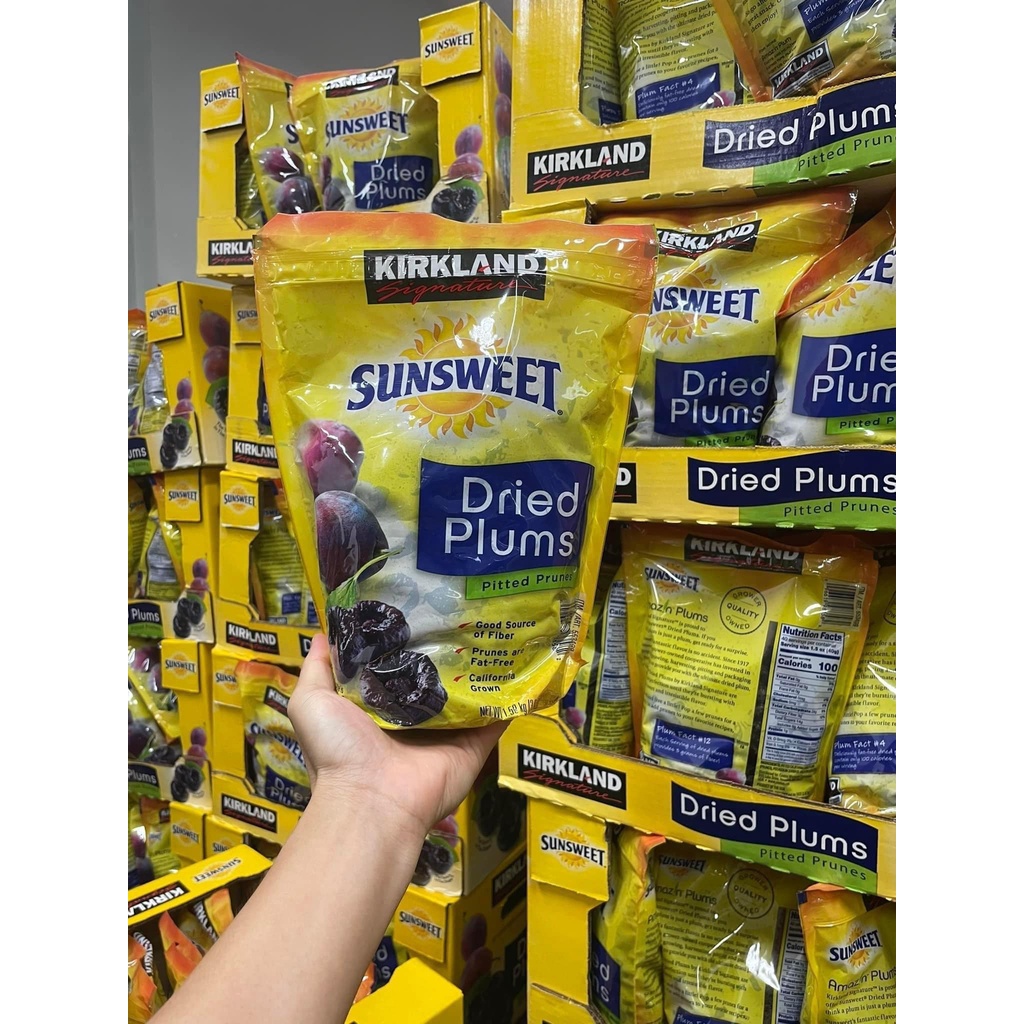 Mận sấy dẻo date 1/2024 Kirkland Signature Sunsweet Plums  - EDS Hàng Mỹ Đi Air