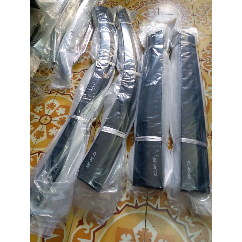 Vè che mưa xe Mazda CX5, CX-5 đời 2018- 2022 Hàng nhựa đen Thái Cao cấp