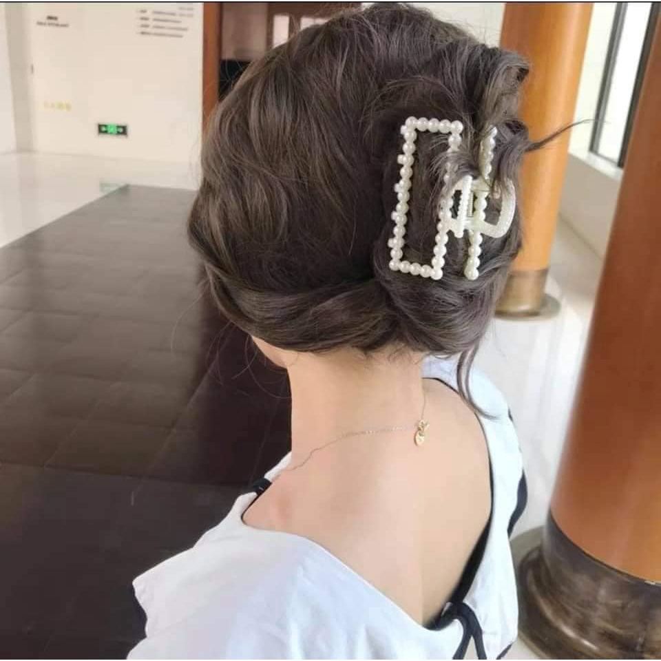 Bộ 2 Kẹp Tóc Càng Cua Hàn Quốc Đính Đá - Cặp Búi Tóc Ngọc Trai Nhân Tạo Nữ Đẹp Cao Cấp Giá Rẻ