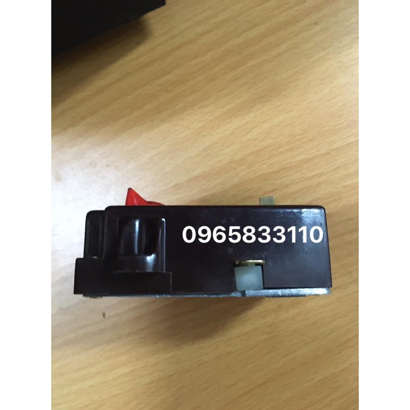Role tím bình nóng lạnh ariston đời đầu