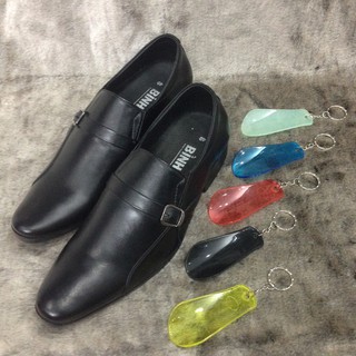 Nguồn sỉ móc khóa đón gót giày nam tiện lợi giá rẻ