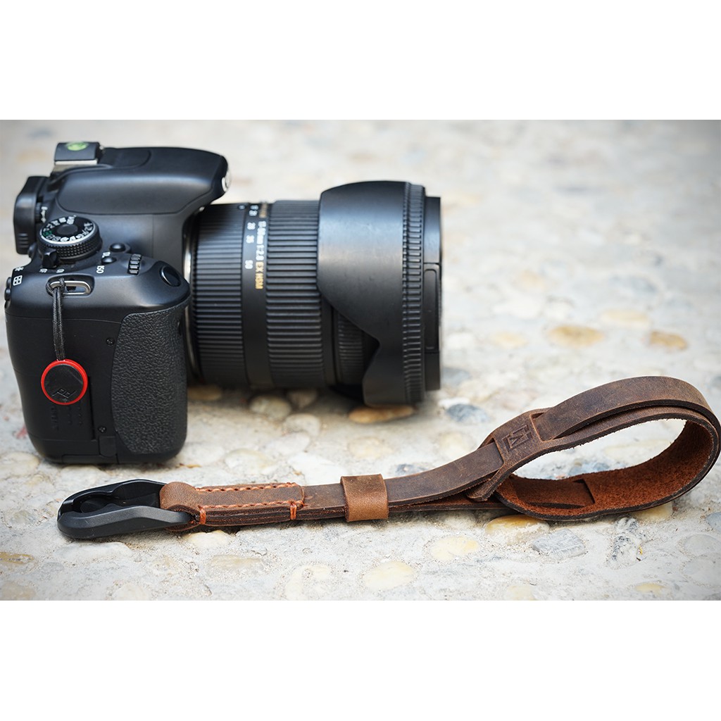 Dây Đeo Tay - Handstrap Máy Ảnh Da Bò Handmade Móc Peak Design Chính Hãng TA5035