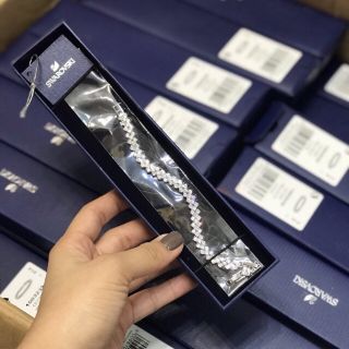 Vòng tay pha lê Swarovski