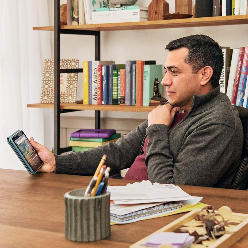 Máy tính bảng Amazon Fire HD8 2020 mới 100%, nguyên seal. Tặng thẻ nhớ 64GB loại tốt.